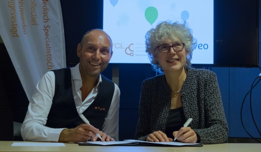 Foto: Ralph Koppers (Indiveo) en Froukje Ubels (Voorzitter MSB VCL) bekrachtigen de samenwerking.